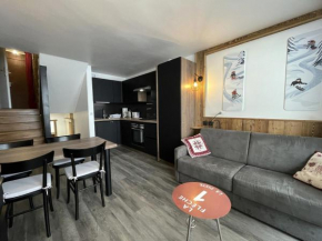 Duplex 4 pers, balcon sud, Les Menuires, parking - FR-1-452-357